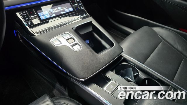 Hyundai Grandeur 2023 — photo 12