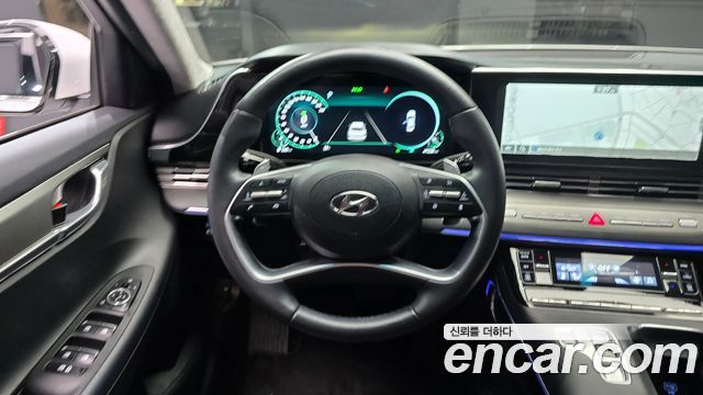 Hyundai Grandeur 2023 — photo 19