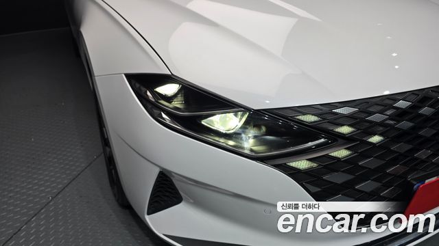 Hyundai Grandeur 2023 — photo 8