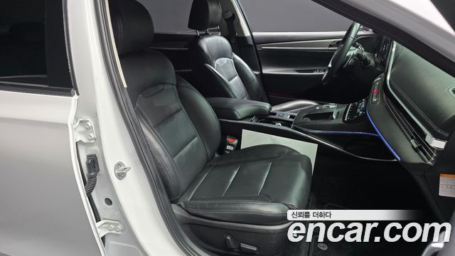 Hyundai Grandeur 2023 — photo 16