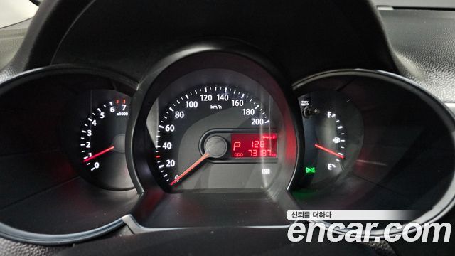 Kia morning 2012 — photo 8