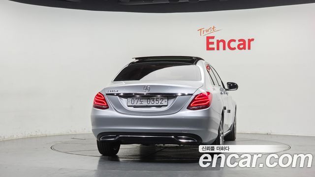 Mercedes-Benz C-Class 2016 — photo 4