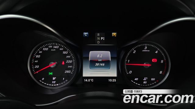 Mercedes-Benz C-Class 2016 — photo 11
