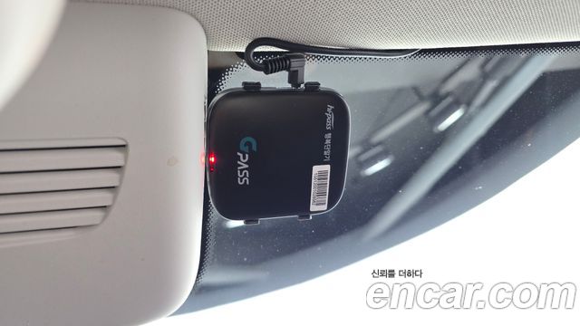 Mercedes-Benz C-Class 2016 — photo 24