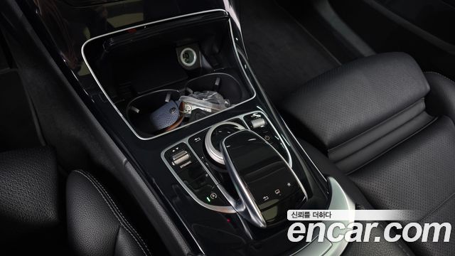 Mercedes-Benz C-Class 2016 — photo 31