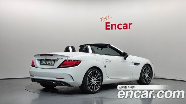 Mercedes-Benz SLC-Class 2018 — photo 2