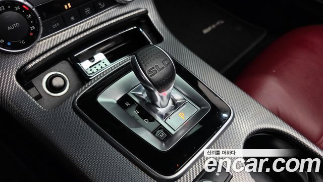 Mercedes-Benz SLC-Class 2018 — photo 9