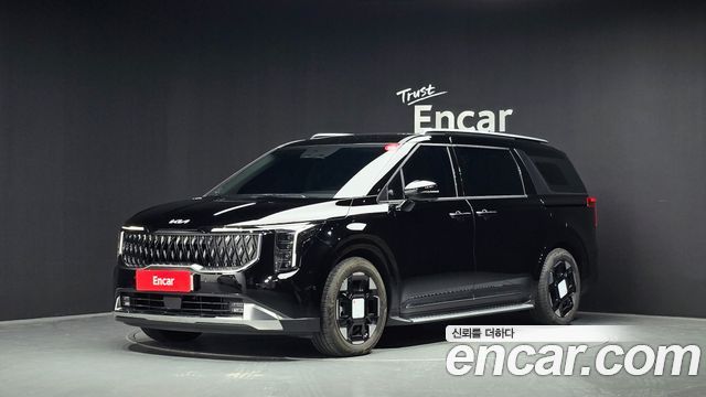 Kia Canival 2025 — photo 1