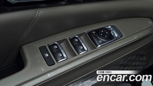 Kia Canival 2025 — photo 15