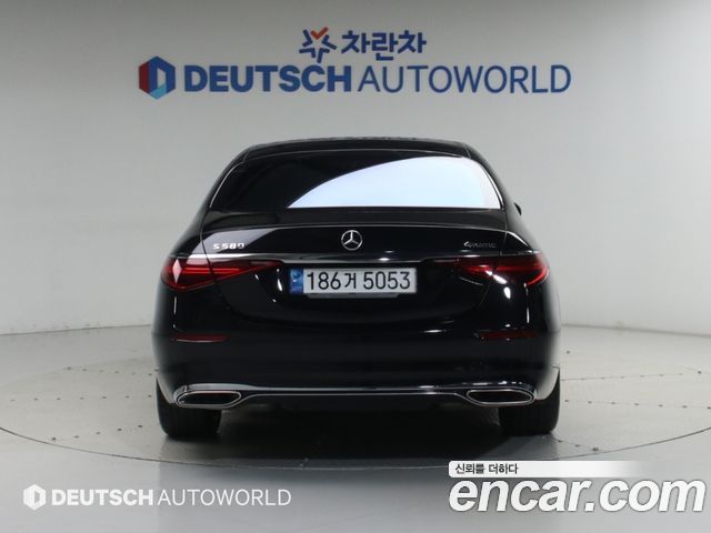Mercedes-Benz S-Class 2023 — photo 4