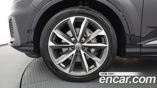 Audi Q7 2020 — photo 5