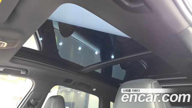Audi Q7 2020 — photo 25