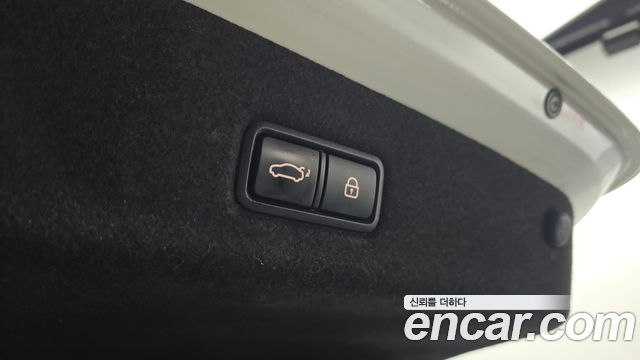 Kia K9 2019 — photo 17
