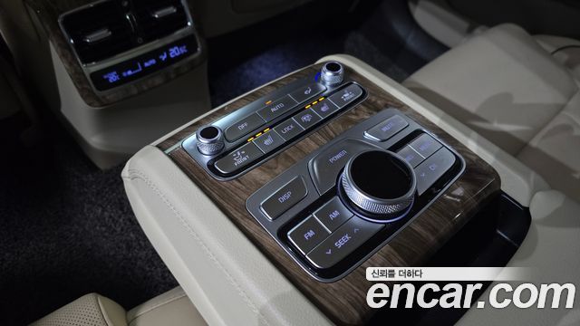 Kia K9 2019 — photo 18