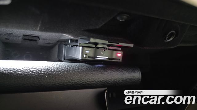 Mercedes-Benz EQS 2023 — photo 28
