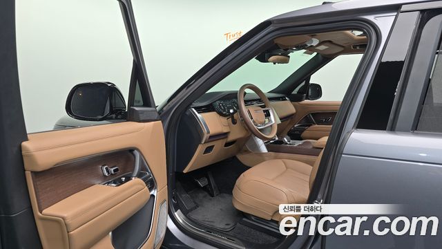Land Rover Range Rover 2026 — photo 10