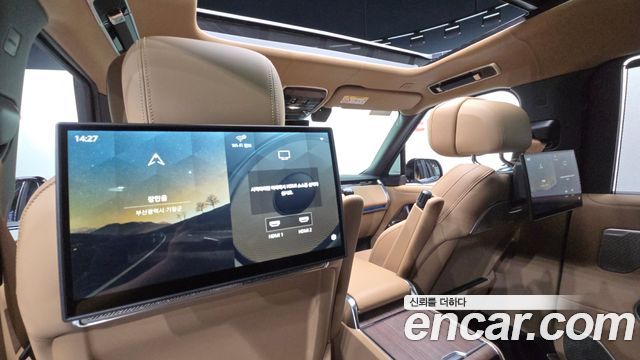 Land Rover Range Rover 2026 — photo 12