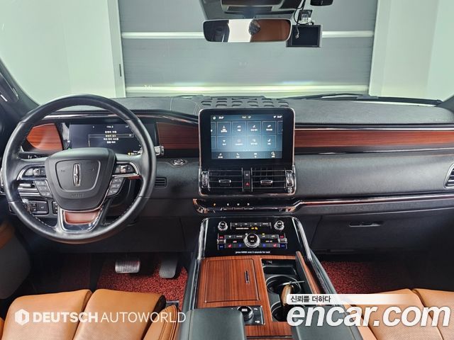 Lincoln Navigator 2021 — photo 7