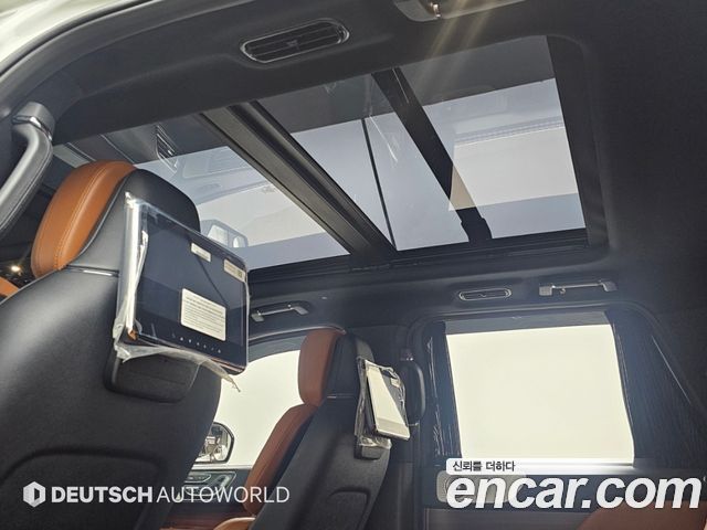 Lincoln Navigator 2021 — photo 18