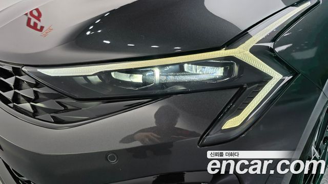 Kia K5 2024 — photo 8