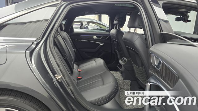 Audi A6 2023 — photo 17