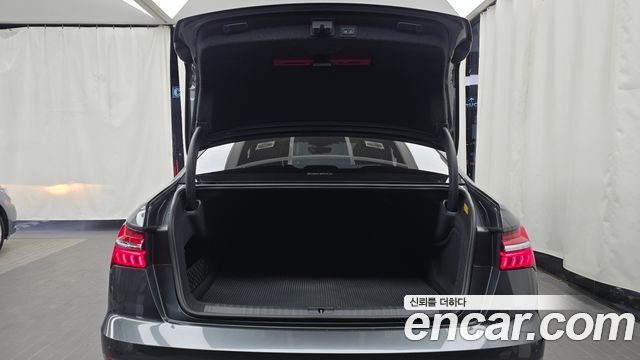 Audi A6 2023 — photo 23