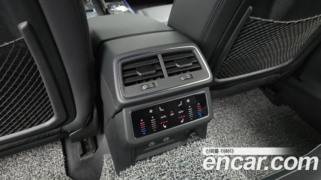 Audi A6 2023 — photo 31