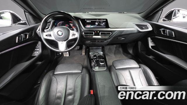 BMW 2-Series 2022 — photo 10