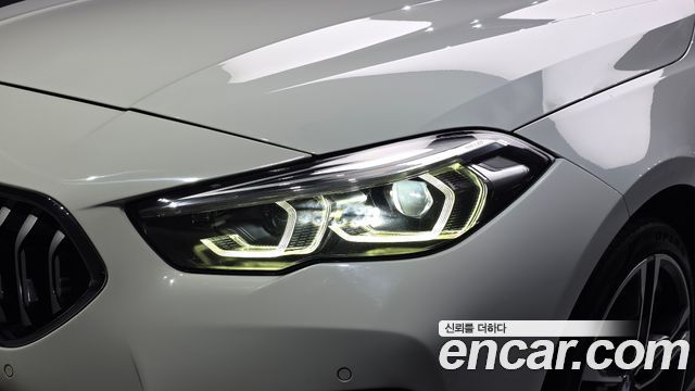 BMW 2-Series 2022 — photo 8