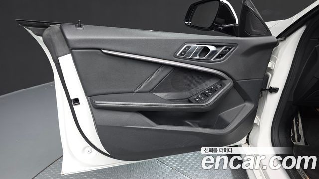 BMW 2-Series 2022 — photo 14