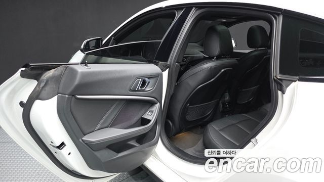 BMW 2-Series 2022 — photo 16