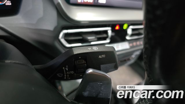 BMW 2-Series 2022 — photo 28