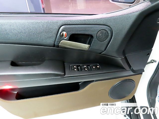 KG Mobility KORANDO 2016 — photo 14