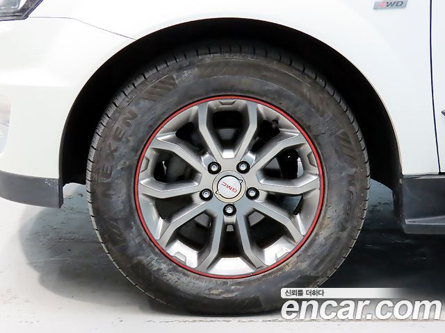 KG Mobility KORANDO 2016 — photo 20