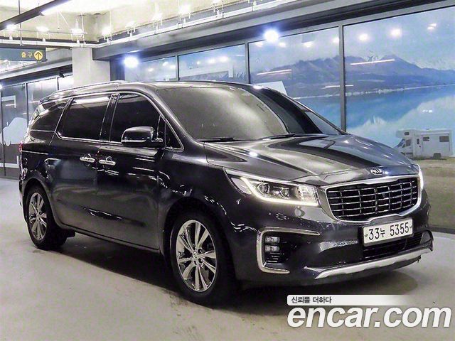 Kia Canival 2019 — photo 1