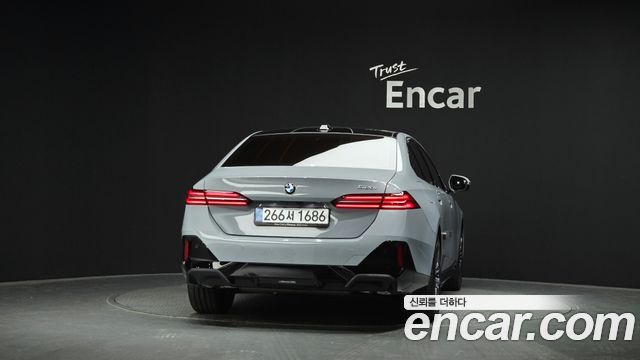 BMW 5-Series 2026 — photo 4