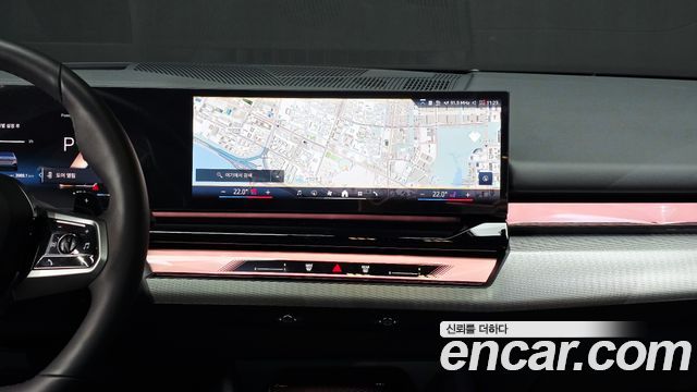 BMW 5-Series 2026 — photo 20