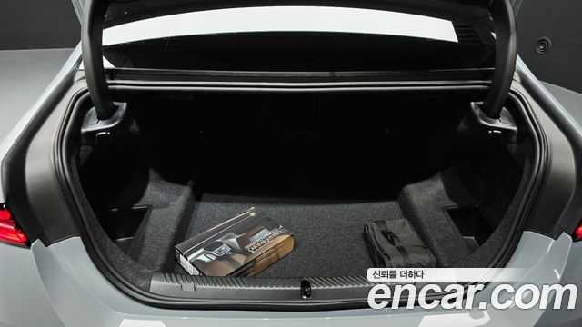 BMW 5-Series 2026 — photo 24