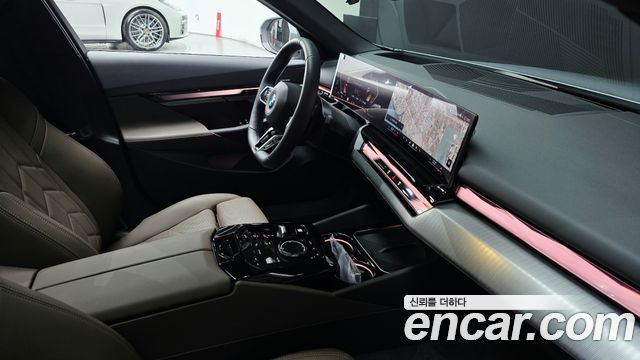 BMW 5-Series 2026 — photo 25