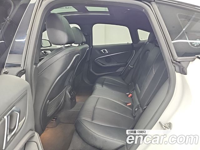 BMW 2-Series 2022 — photo 12