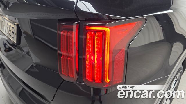 Kia Sorento 2023 — photo 9