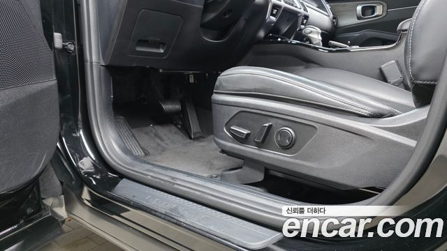 Kia Sorento 2023 — photo 31