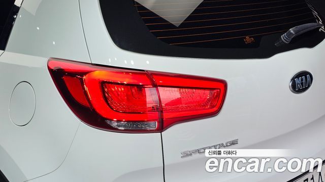 Kia Sportage 2015 — photo 9
