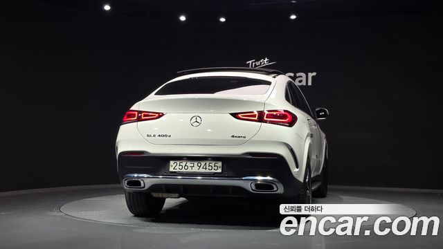 Mercedes-Benz GLE-Class 2020 — photo 4