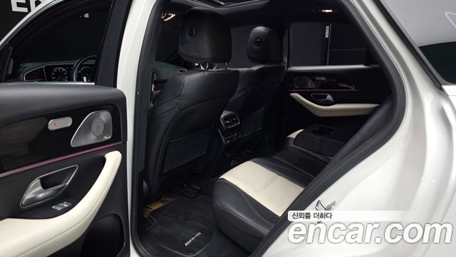 Mercedes-Benz GLE-Class 2020 — photo 16