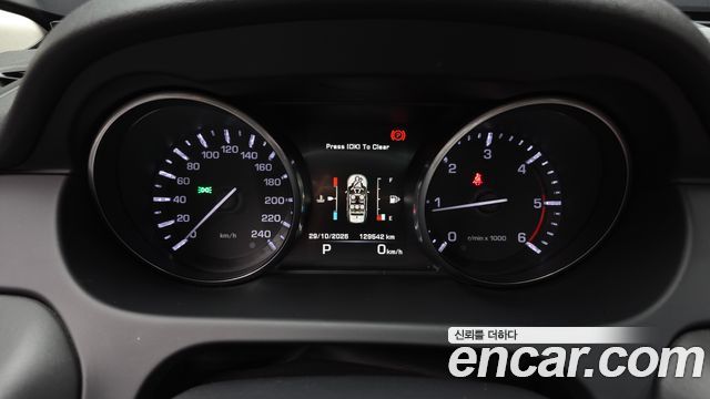 Land Rover Discovery Sport 2015 — photo 8