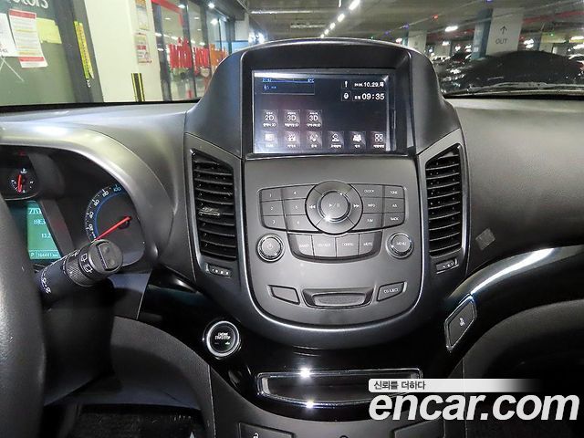 Chevrolet Korea Orlando 2013 — photo 11
