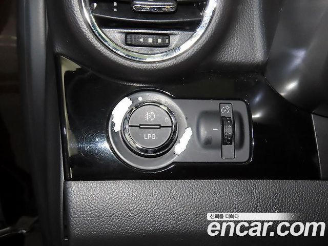 Chevrolet Korea Orlando 2013 — photo 14