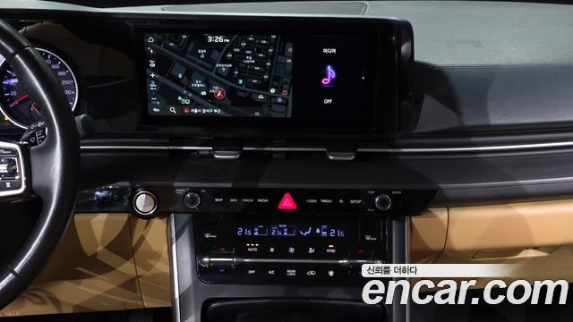 Kia Canival 2023 — photo 15