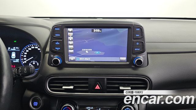 Hyundai Kona 2019 — photo 22